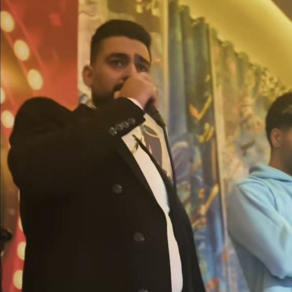 آهنگ جدید روح الله کرمی قلبم تنگه برات شبا بیدارم انگار هستم کما